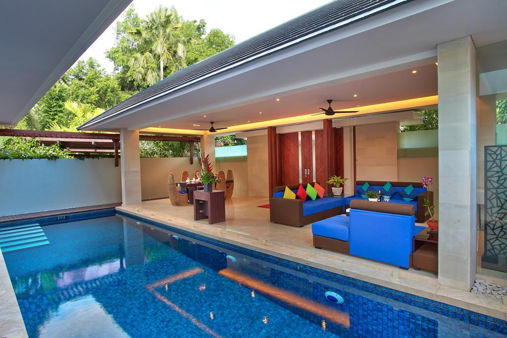 Indi Villas - The Bhadra Villa スミニャック エクステリア 写真